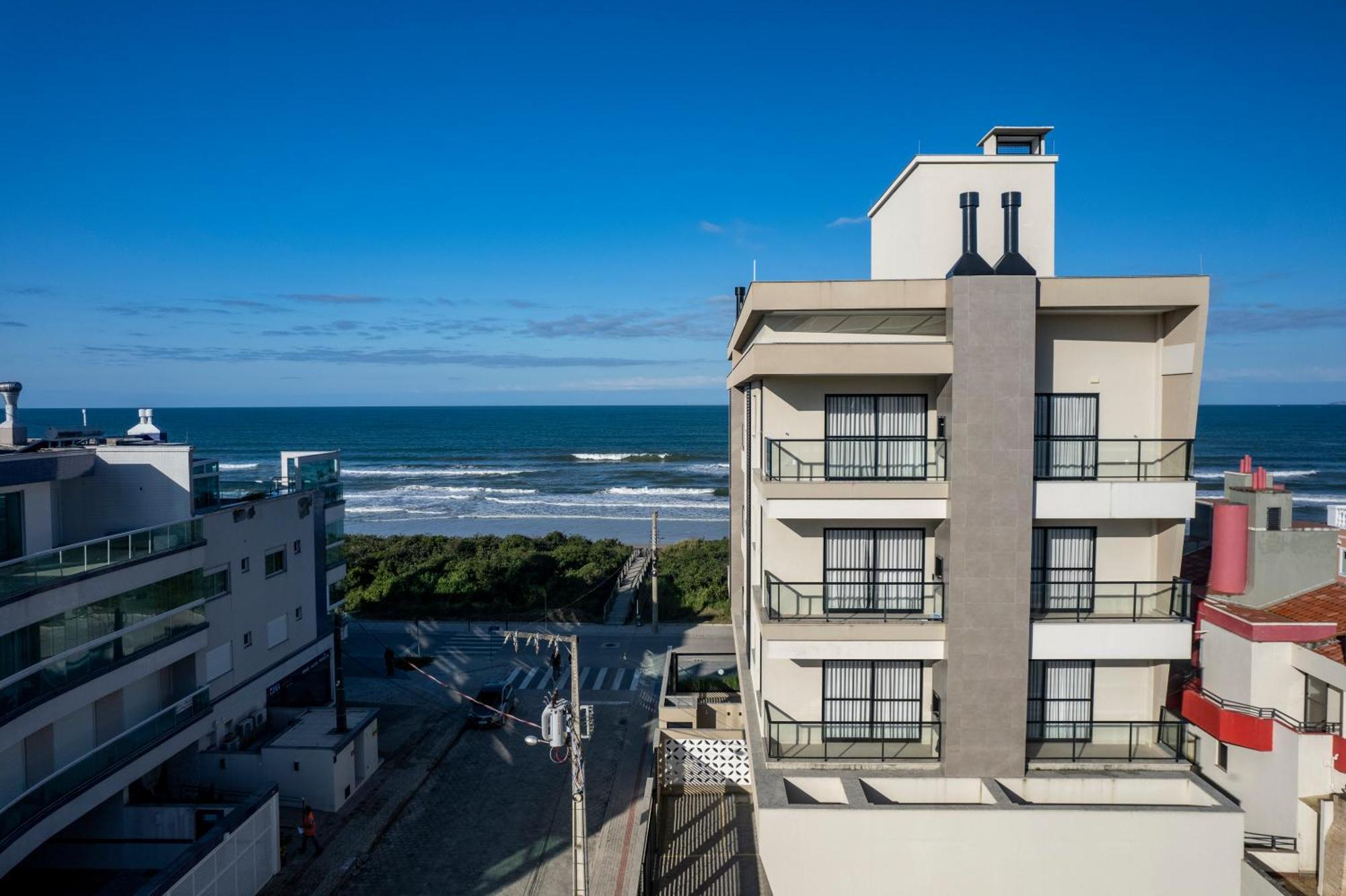 Hy Apart Hotel Bombinhas Esterno foto
