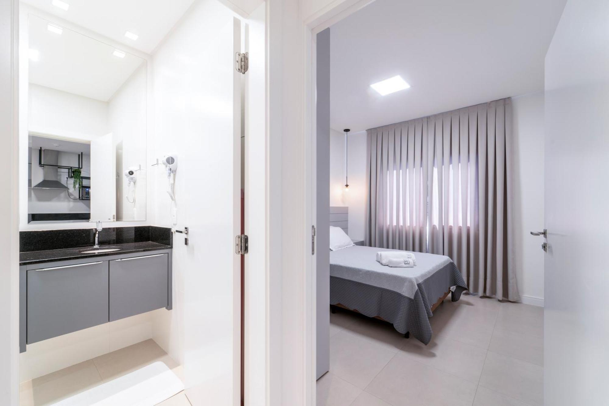 Hy Apart Hotel Bombinhas Esterno foto